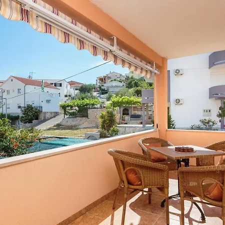 Krzelj Apartmán *