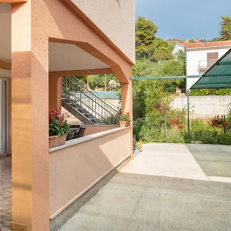 Krzelj Apartmán *