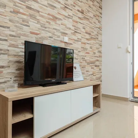 Krzelj Apartment Trogir