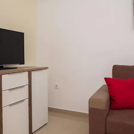 Krzelj Apartment *